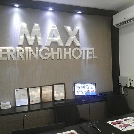 Max Ferringhi Hotel Batu Ferringhi Exterior foto